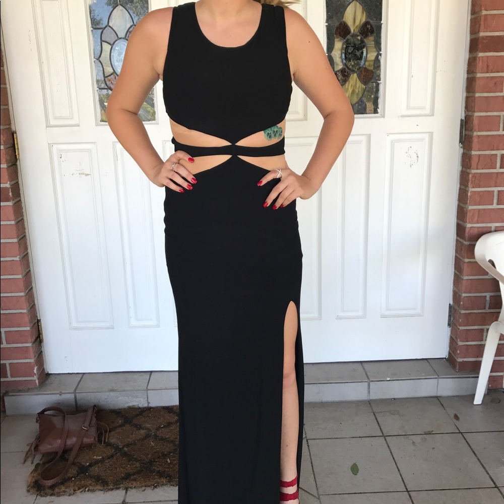 Black Prom dress